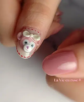 ネイル ラヴィアン ローズのネイルデザイン