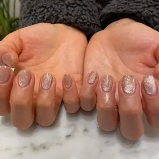 ネイル ネイル&アイ QUEEN&CRIMSON所属・眉WAX/ピーリング ホワイトニングの眉毛・アイブロウイメージ