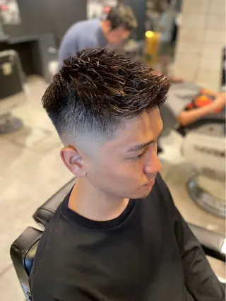 メンズ FRANK'S BARBER AND BEER CLUB所属・中津川 侑那のヘアスタイル