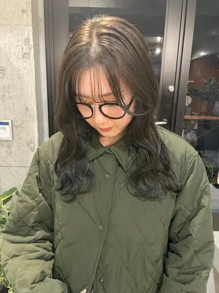 カラー ayaka / SOIEのヘアスタイル