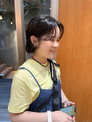 ショート パーマ 大橋 芽衣のヘアスタイル