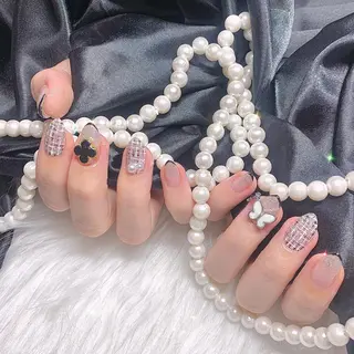 ネイル élu by Noriko 前原のネイルデザイン