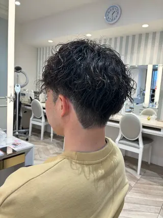 ショート パーマ メンズ 💐レイヤー/透明感 カラー💐智口彩香のヘアスタイル