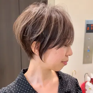 ショート カラー 髪質改善カラーと縮毛矯正/Vel(ベル)新宿店所属・ショート、ボブ特化 似合わせカット美容師のヘアスタイル