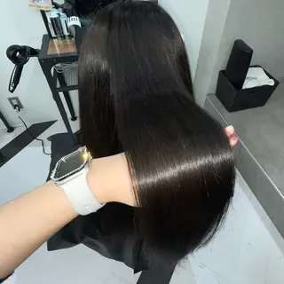 ロング カラー ななみ.⋆𝜗𝜚 艶カラー/まつパのヘアスタイル