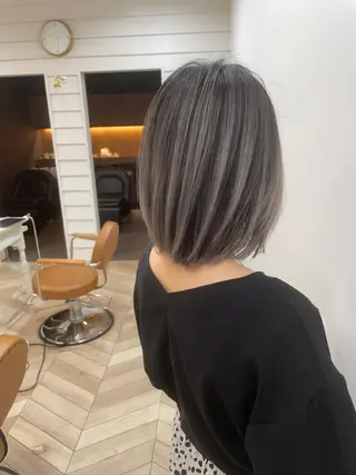 ミディアム eL HAIR SALON なんば店所属・ブリーチカラー特化 /焼田貴明のヘアスタイル