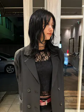 セミロング musiiik saya/今泉のヘアスタイル