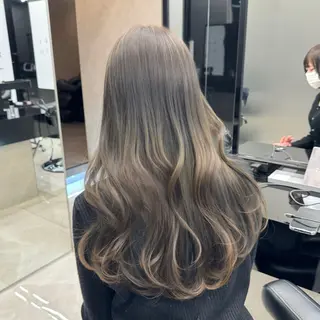 セミロング カラー HARUKI MINATO Japan SENDAI所属・🌈【透明感・韓国 ヘア】がっきー🌈のヘアスタイル