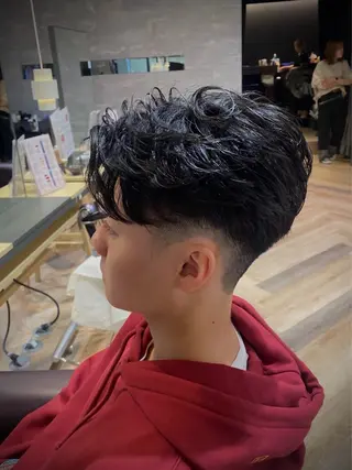 メンズ メンズ特化/フェザー /パーマ/伊勢元のヘアスタイル