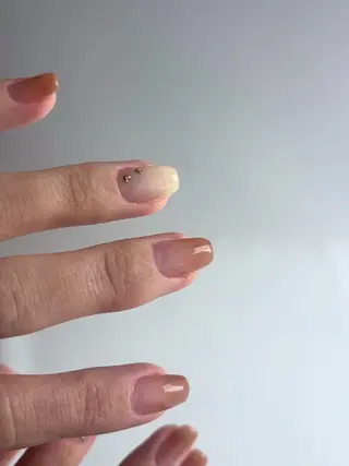 ネイル Elio所属・Elio 国泰寺のネイルデザイン