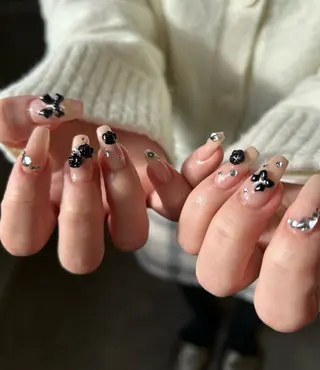 ネイル 山本 彩加のネイルデザイン