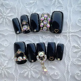 ネイル UrakoNail 《nail》のネイルデザイン