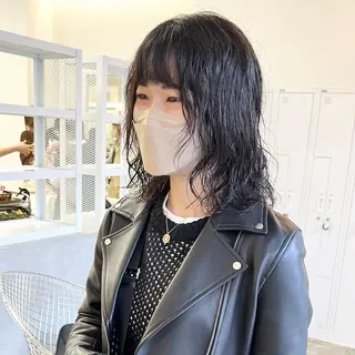 ミディアム パーマ クロスパーマ× 透明感カラー✂︎のヘアスタイル