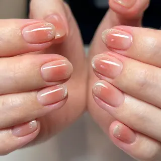 ネイル REHTOF |朝7時Open☀️のネイルデザイン