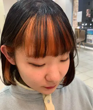 ミディアム カラー 【髪質改善特化】 艶髪/白髪ぼかしのヘアスタイル