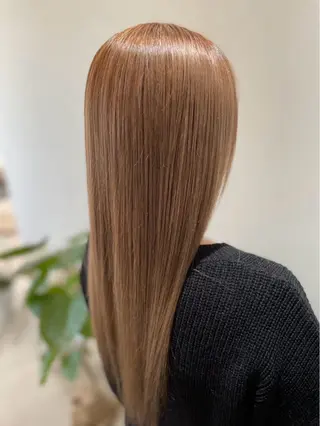 ロング Re room.所属・Re room. 女性スタイリストのヘアスタイル