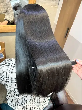 ロング youres hair WEST所属・ウルトワ髪質改善 ディレクター/熊倉都のヘアスタイル