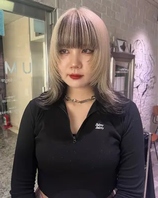 カラー AYANE 韓国ヘア /レイヤーカットのヘアスタイル