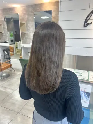 セミロング 縮毛矯正✖髪質改善 仁木伸明のヘアスタイル