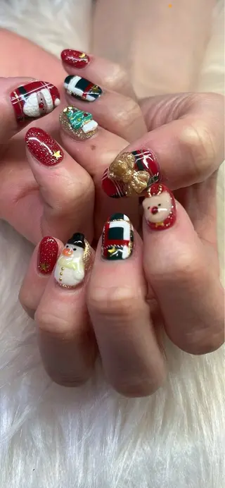 ネイル ティーエヌ 金山駅東口店のネイルデザイン