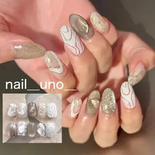 ネイル 深田 美雪のネイルデザイン