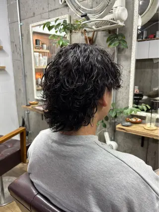 ミディアム パーマ メンズ homme, famille raugh【オム・ファミーユ・ラグ】所属・【メンズ特化】パーマ /マッシュ/たいちのヘアスタイル