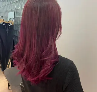 カラー 韓国レイヤー➰北田 陸斗➰コテ巻きパーマのヘアスタイル