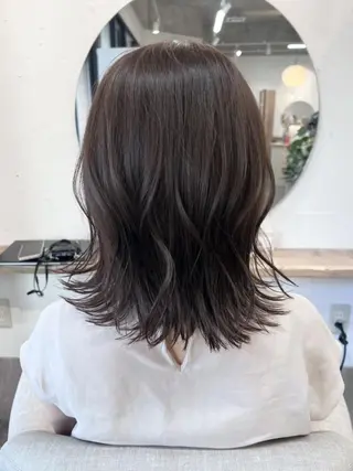 ミディアム カラー Hitomi ヒトミの眉毛・アイブロウイメージ