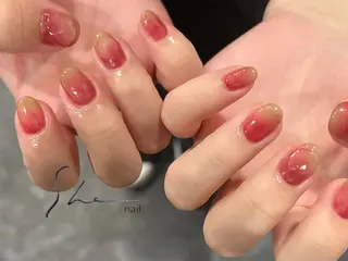ショート SHE所属・SHE adusaのネイルデザイン