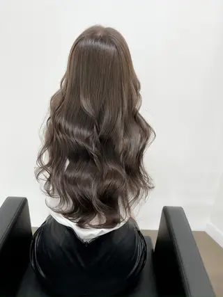 ロング カラー BEL髪質改善&カラ ー🩵元町KAZUAのヘアスタイル