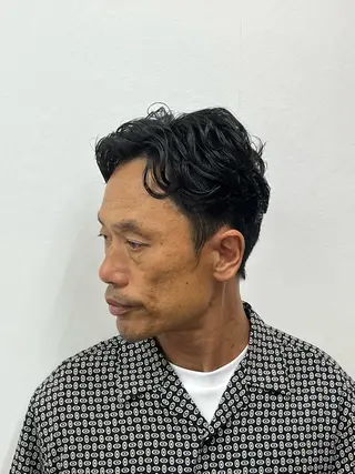 パーマ メンズ ヒロ銀座 川崎店所属・ヒロ銀座川崎 志田健介のヘアスタイル