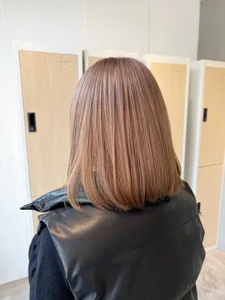 ミディアム カラー 色落ち可愛い艶ハイト ーン🧊AZUKIのヘアスタイル