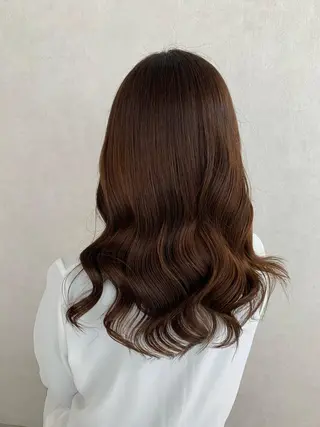 ミディアム カラー FRAME+spa&hair roomなんば駅前店所属・🌸MAYU🌸 ハイトーン➕レイヤーのヘアスタイル