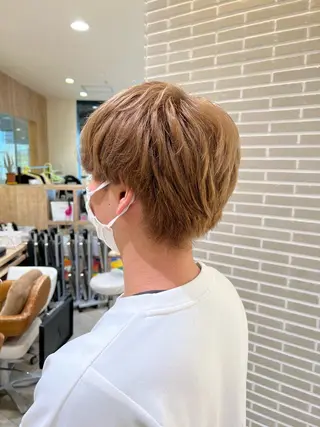 カラー メンズ 赤本悠斗波巻きパーマ メンズパーマのヘアスタイル