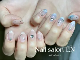 ネイル E.N🦋 長さ出し/持ち込みのネイルデザイン