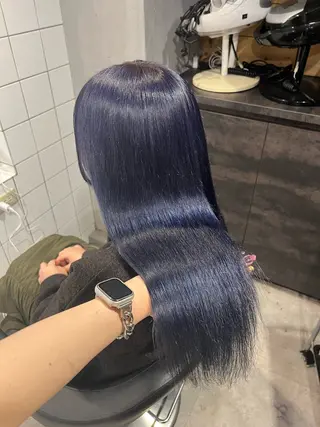 カラー 暗髪🩶ラベンダー/ ブルー/ユウナ🤍のヘアスタイル