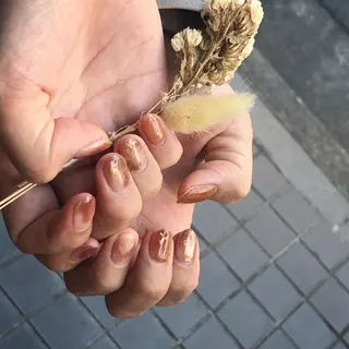 ネイル 中牟田 彩水のネイルデザイン