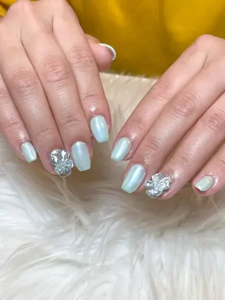 ネイル yurika 🌷.*･ﾟのネイルデザイン