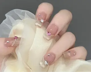 ネイル 🤩 Yuliaユリアのネイルデザイン