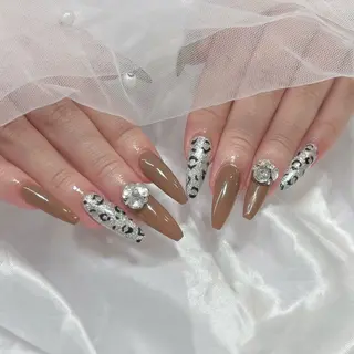 ネイル ネイルサロン emelyuのネイルデザイン