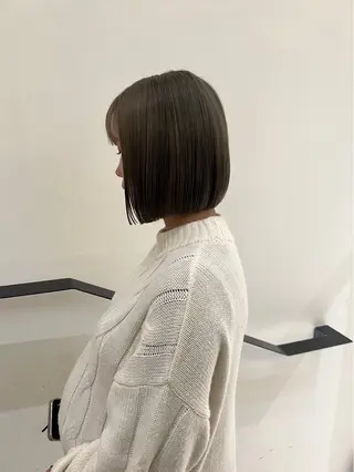 ショート カラー 中村 彩奈のヘアスタイル