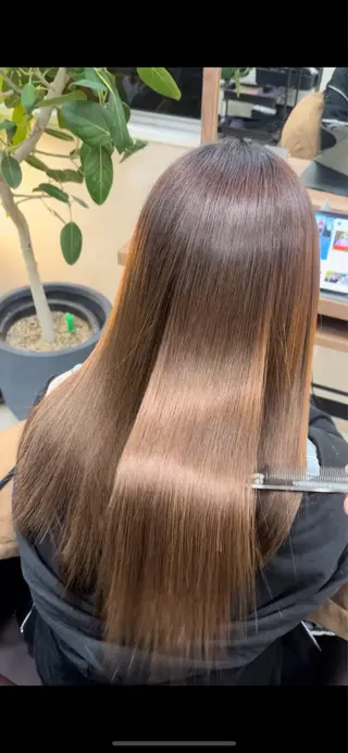 セミロング ANFINI所属・長崎 妃日衣のヘアスタイル