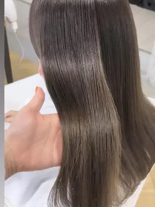 ミディアム ネイル マツエク・マツパ アイブロウ カラー パーマ yelm ［official］のヘアスタイル