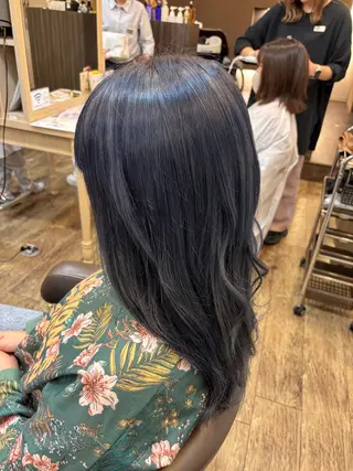 ロング 長嶋 花梨のヘアスタイル