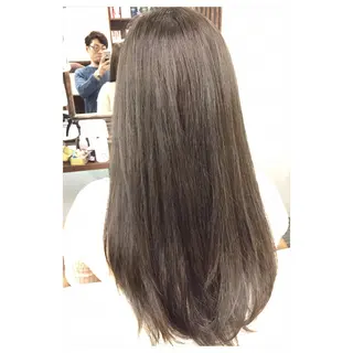 ロング カラー パーソナルカラー診断 できます　木曽　主博のヘアスタイル