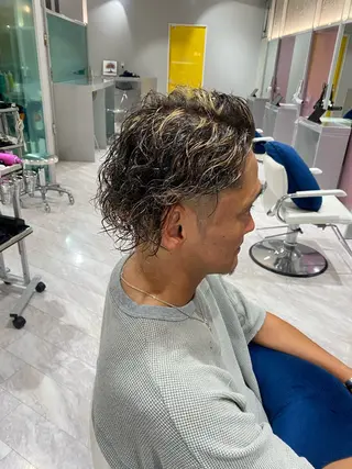 ミディアム カラー パーマ メンズ Riganuts池袋 Hayato✂︎のヘアスタイル