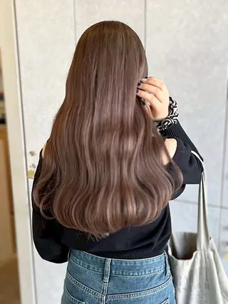 ロング カラー 🌼透明感カラー/ 縮毛矯正/結羽🌼のヘアスタイル