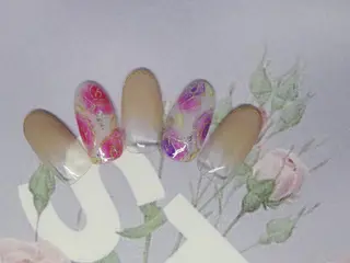 ネイル ティーエヌ 金山駅東口店のネイルデザイン