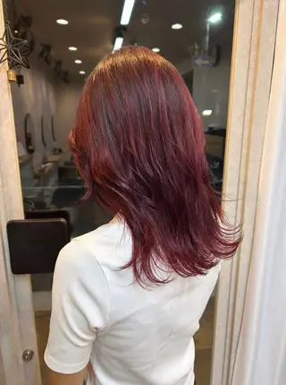 カラー セミロング ❣️ハイトーン❣️ BLUE&Co.のヘアスタイル