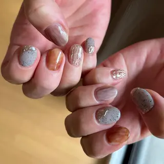 ネイル REHTOF |朝7時Open☀️のネイルデザイン